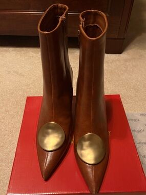 NIB Azarayah Brown Pointed-Toe Boots with Gold Accent 8.5